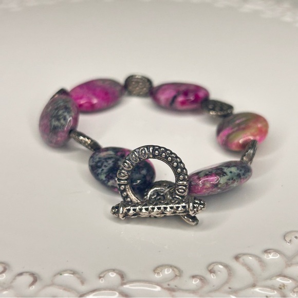 Gorgeous Rhodonite Bracelet - Picture 2 of 3
